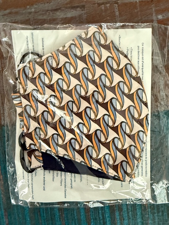 Tory Burch Other - Tory Burch Face Mask